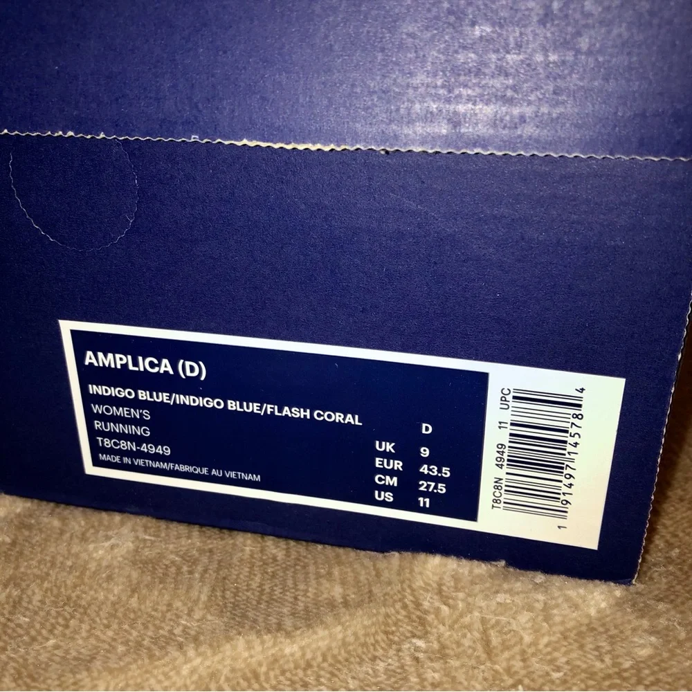 Asics Sneakers - Picture 6 of 7